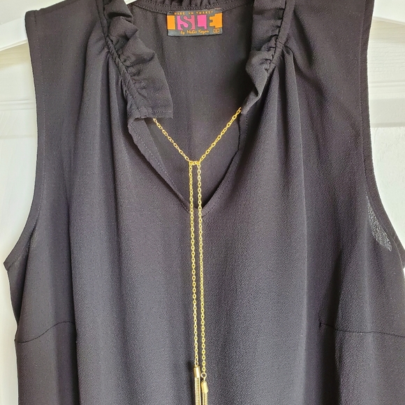 Top - Picture 3 of 3